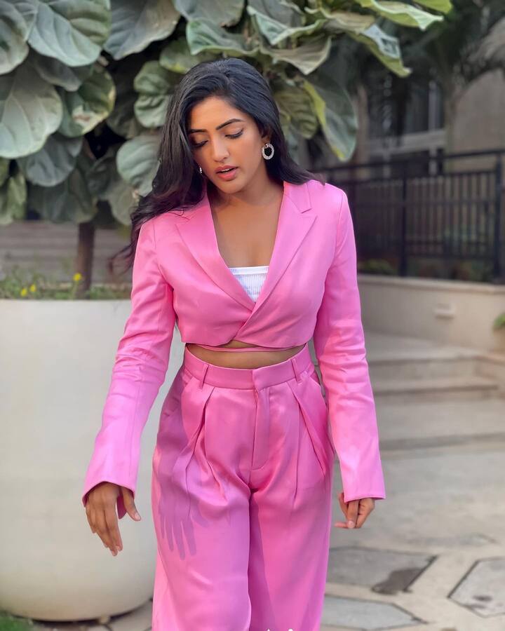 ఈషా రెబ్బా లేటెస్ట్ ఫొటోలు - Images Credit: Eesha Rebba/Instagram