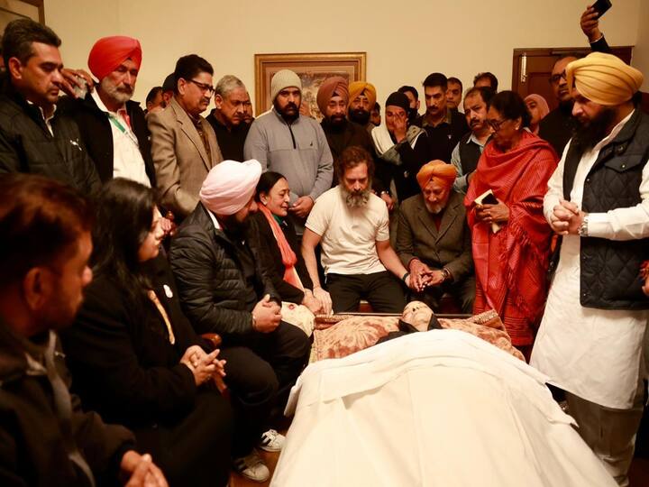 Punjab Congress chief Amarinder Singh Raja Warring said the last rites of the Jalandhar MP will be performed on Sunday. Congress president Mallikarjun Kharge said Chaudhary's passing away is a great blow to the party organisation. 
