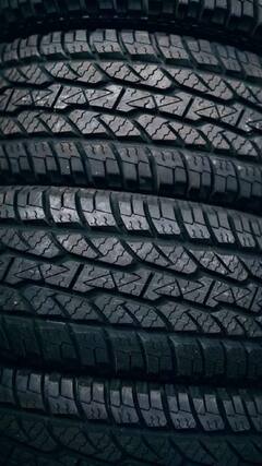 Black Tire : ...म्हणून गाड्यांच्या टायरचा रंग काळा असतो