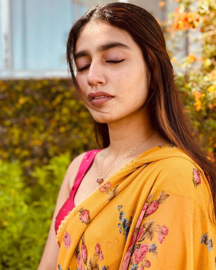 ప్రియా ప్రకాష్ వారియర్ -Image credit: Priya Prakash Varrier/Instagram