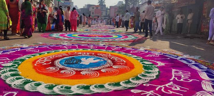 सोलापूरचे ग्रामदैवत श्री सिद्धेश्वर महाराजांच्या यात्रेतील विवाह सोहळा आज संपन्न होत आहे.