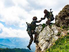 Indian Army Day 2023: 75 ஆண்டு கால வரலாற்றில் முதல்முறையாக...டெல்லிக்கு வெளியே நடைபெறும் ராணுவ தின அணிவகுப்பு...சிறப்புகள் என்னென்ன?