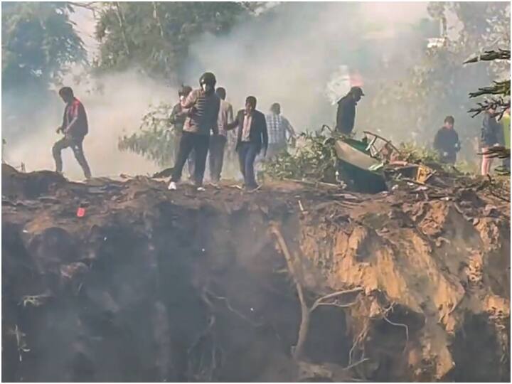 Foreign Minister Dr. S. Jaishankar has expressed grief over Nepal Plane Crash Nepal Plane Crash: नेपाल विमान हादसे पर विदेश मंत्री एस जयशंकर ने जताया दुख, पांच भारतीयों समेत 64 लोगों की मौत