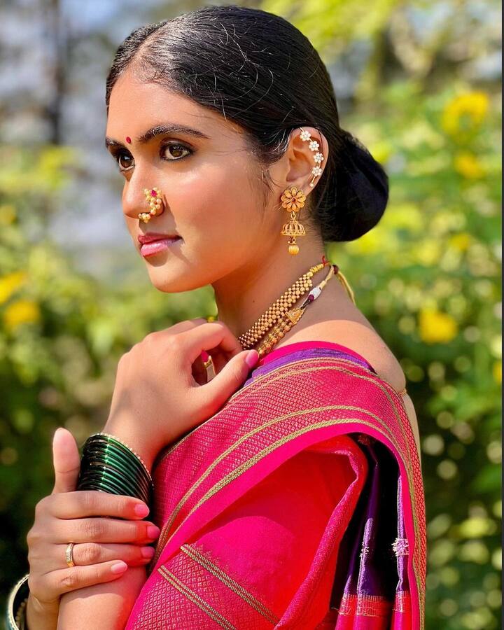 अगदी कमी वयात आपल्या जबरदस्त अभिनयामुळे रातोरात स्टार बनलेली अभिनेत्री म्हणजे रिंकू राजगुरु.(फोटो सौजन्य :iamrinkurajguru/इंस्टाग्राम)