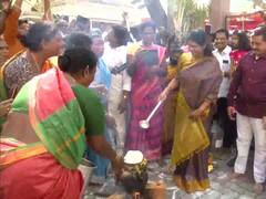 Pongal 2023: DMK MP Kanimozhi Celebrates Pongal Along With People Of Tamil Nadu - SEE PICS