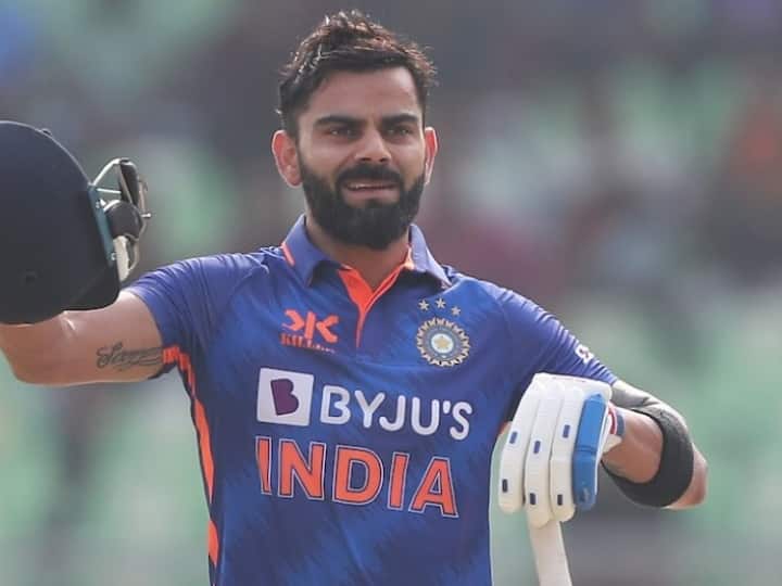 IND vs SL: विराट कोहली के बल्ले से फिर निकला शतक, वनडे में जड़ी 46वीं सेंचुरी, हासिल किया ये बड़ा मुकाम IND vs SL, 3rd ODI: Virat Kohli ODI century against Sri Lanka in 3rd ODI Virat Kohli ODI century against Sri Lanka in 3rd ODI IND vs SL: विराट कोहली के बल्ले से फिर निकला शतक, वनडे में जड़ी 46वीं सेंचुरी, हासिल किया ये बड़ा मुकाम