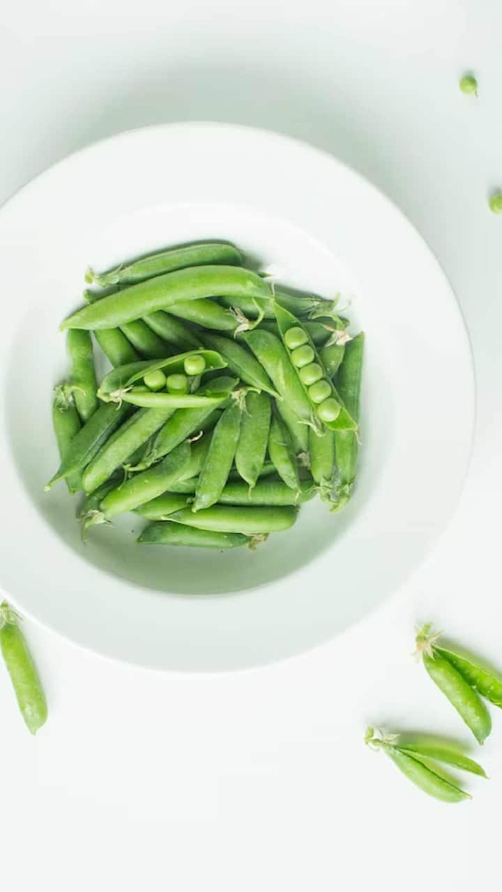 Green Peas Benefits increase uric acid Green Peas Benefits मटार खाण्याचे अनेक फायदे आहेत; पण