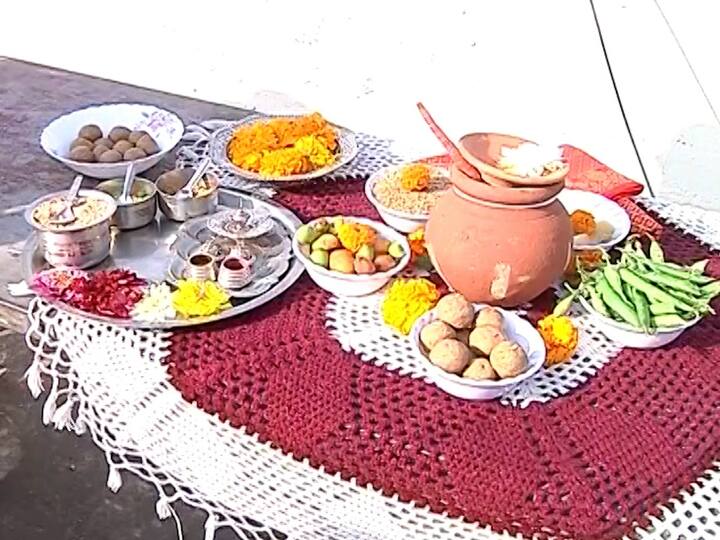 मकर संक्रात हा सण महिला सौभाग्याचं लेण लेऊन साजरा करतात.