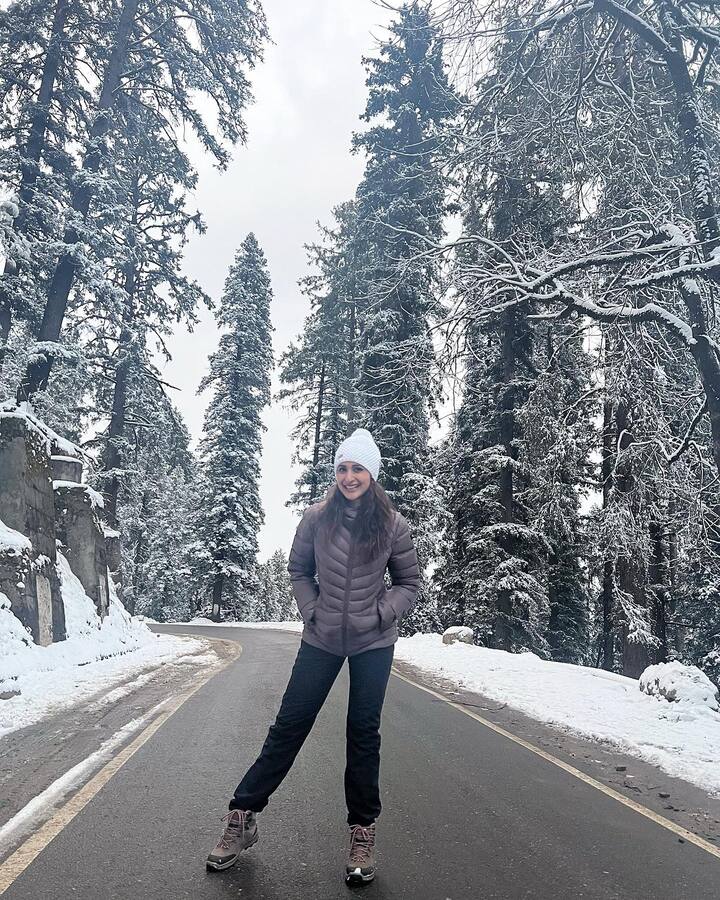 ప్రగ్యా జైస్వాల్ ఫోటోలు  -Image credit: Pragya Jaiswal/Instagram