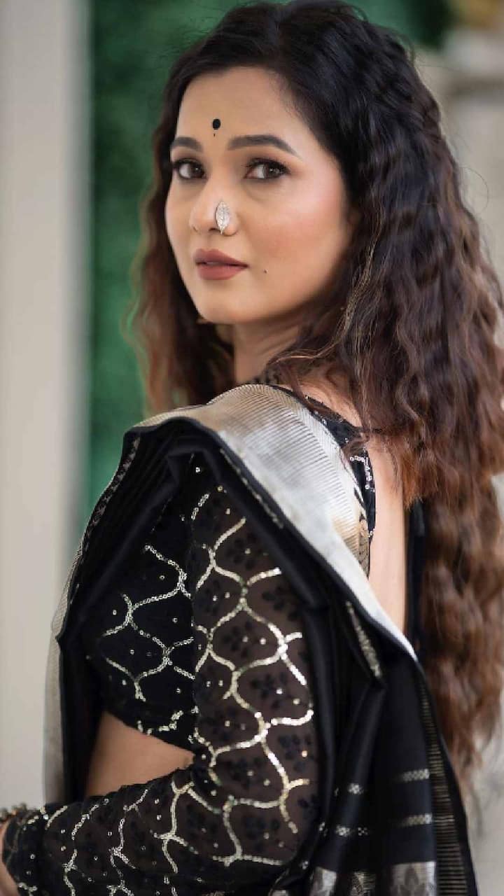 नवीन वर्षातील हा पहिलाच सण असल्यामुळे सगळीकडे उत्साहाचं वातावरण पाहायला मिळतंय.