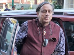 शशि थरूर ने पहले केरल का CM बनने की जताई थी इच्छा, अब हट रहे पीछे! आखिर क्या है वजह