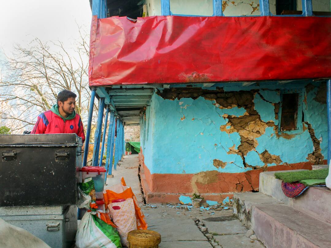 Joshimath Land Subsidence: Displaced Battling With Mental Health Issues And Trauma, Say Experts Joshimath Land Subsidence Displaced Are Battling Mental Health Issues And Trauma Depression Anxiety Insomnia DM Chamoli Joshimath Land Subsidence: Displaced Battling With Mental Health Issues And Trauma, Say Experts
