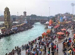 Celebration of Maker Sankranti: ਦੇਸ਼ ਭਰ ‘ਚ ਮਕਰ ਸੰਕ੍ਰਾਂਤੀ ਦੀਆਂ ਰੌਣਕਾਂ, ਕਿਤੇ ਪਤੰਗਬਾਜੀ ਤੇ ਕਿਤੇ ਆਸਥਾ ਚ ਲੀਨ, ਦੇਖੋ ਤਸਵੀਰਾਂ