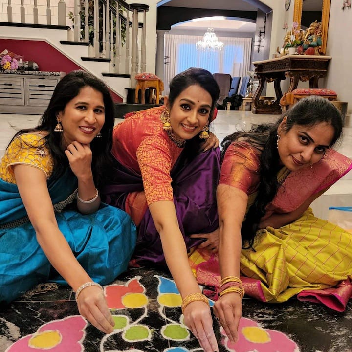 కెరీర్ మంచి స్వింగ్ లో ఉన్నప్పుడే పెళ్లి చేసుకుంది.Photo Credit: Laya Gorty/Instagram