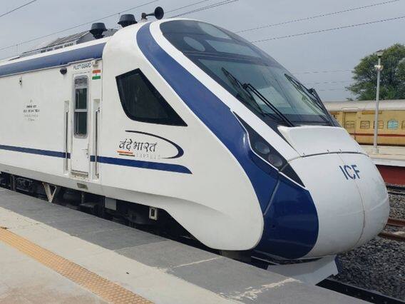 Vande Bharat: 700 KM in 8 hours, with indigenous technology design Know what are the features of 'Vande Bharat'? Vande Bharat: 8 કલાકમાં 700 KM, સ્વદેશી ટેક્નોલોજીની ડિઝાઇન સાથે જાણો શું છે 'વંદે ભારત'ની વિશેષતાઓ ?