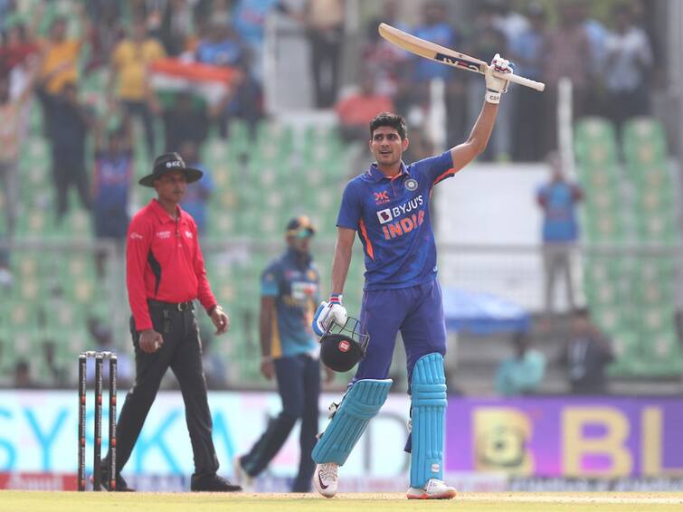 shubman gill hits century against srilanka in 3rd odi Shubman Gill: இலங்கை அணிக்கு எதிரான போட்டியில் சதமடித்து மிரட்டிய சுப்மன் கில்.. தொடரும் ரன் வேட்டை!