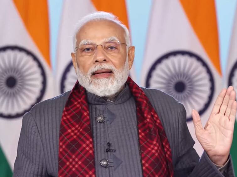 PIB Fact Check: Should Modi govt provides loan of Rs 4 78 lakh to all Aadhaar card holders PIB Fact Check: મોદી સરકાર તમામ આધાર કાર્ડ ધારકોને આપી રહી છે રૂપિયા 4.78 લાખની લોન ? જાણો વાયરલ પોસ્ટની શું છે હકીકત