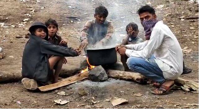 उत्तर भारतातील तीव्र थंडीची लाट आणि बर्फवृष्टीचा परिणाम जिल्ह्यातही जाणवू लागला आहे.