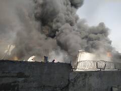 PHOTO: औरंगाबादच्या 'चटाई कंपनी'ला भीषण आग