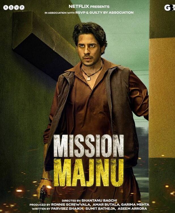 सिद्धार्थ मल्होत्रा की मोस्ट अवेटेड फिल्म ‘मिशन मजनू’ 20 जनवरी को ओटीटी प्लेटफॉर्म नेटफ्लिक्स पर स्ट्रीमिंग के लिए पूरी तरह तैयार है. शांतनु बागची के डायरेक्शन में बनी फिल्म में सिद्धार्थ एक रॉ जासूस का रोल प्ले करते नजर आएंगे जो परमाणु बम बनाने के पाकिस्तान की कोशिश को असफल करने के मिशन पर है. फिल्म में सिद्धार्थ के अपोजिट रश्मिका मंदाना हैं. फिल्म में अभिनय राज सिंह, परमीत सेठी, शारिब हाशमी भी मुख्य भूमिकाओं में हैं. (इंस्टाग्राम/ sidmalhotra)
