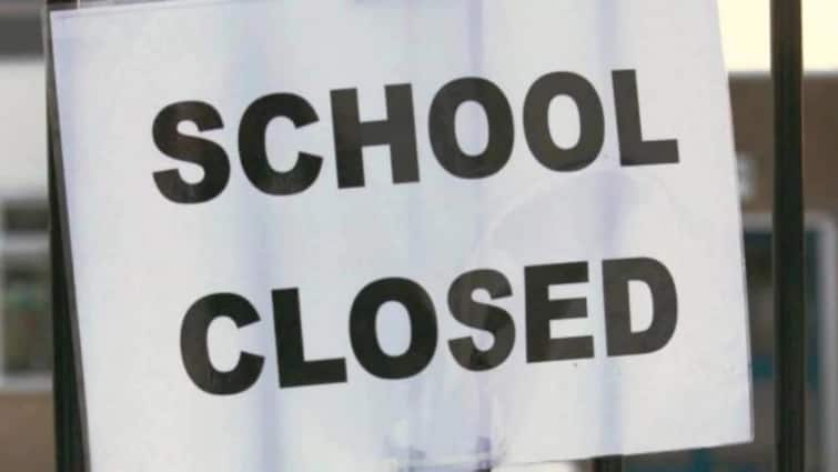 School Closed:  All schools in Udaipur to remain closed till 18th January due to cold wave School Closed: કોલ્ડવેવના કારણે ગુજરાતને અડીને આવેલા આ રાજ્યમાં શાળાઓ ત્રણ દિવસ રહેશે બંધ, જાણો વધુ વિગત