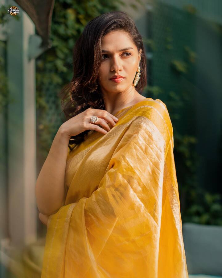 సునయన అందమైన ఫోటోలు -Image credit: sunaina/Instagram