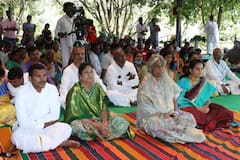 Parveta Utsavam In Tirumala: శ్రీవారి ఆలయంలో వైభవంగా పార్వేట ఉత్సవం, కనుమ నాడు ఆనవాయితీ