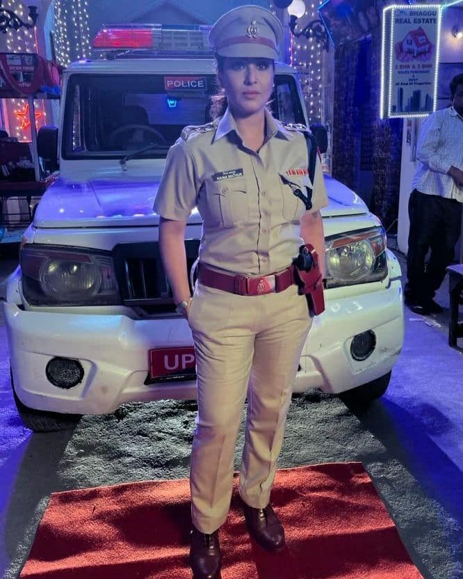 तिने  'मॅडम सर' या शोच्या टीमचे आभार मानले आणि सांगितले की, या शोचा भाग बनून मला खूप आनंद होत आहे.(फोटो सौजन्य :shilpa_shinde_official/इंस्टाग्राम)