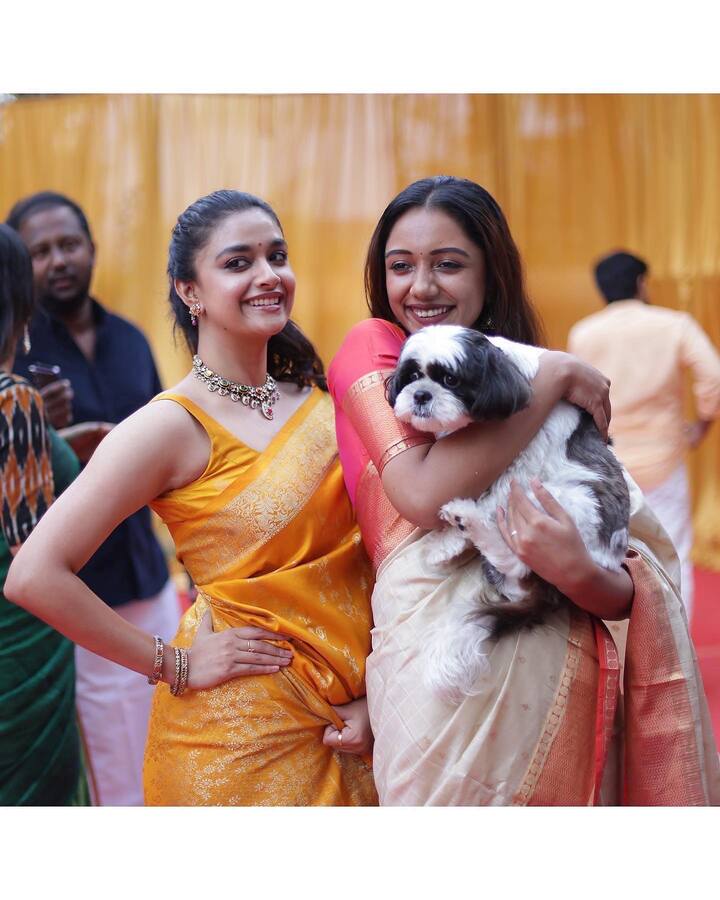 కీర్తి సురేష్ అందమైన ఫోటోలు  -Image Credit: Keerthy Suresh/Instagram