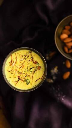 Kesar Benefits : पाण्यात केशर मिसळून प्यायल्याने मिळतात अनेक फायदे