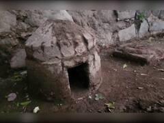 शहादा शहरात सापडलं पुरातन मंदिर...