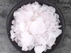 सफेद दिखने वाली इस चीज़ को चेहरे पर तीन तरह से करें अप्लाई, दूर हो सकती है दाग धब्बे की समस्या