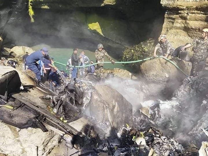 4 of 5 indians  killed in nepal  flight crash were from uttarpradesh death toll reached 64 Nepal Flight Crash: நேபாளத்தில் நேர்ந்த கோர விமான விபத்து.. இந்தியர்கள் உட்பட 64 பேர் உடல் மீட்பு