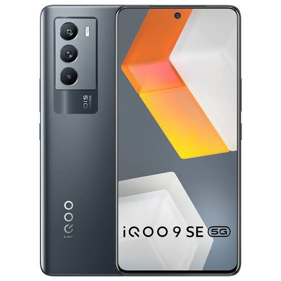 iQOO 9 SE : इस स्मार्टफोन की कीमत 25,990 रुपये है. iQOO 9 SE फ्लैगशिप स्नैपड्रैगन 888 SoC पर काम करता है, जो 66W फास्ट चार्जिंग सपोर्ट के साथ आता है. फोन में 120Hz AMOLED डिस्प्ले दी गई है और डिवाइस में एक डेडिकेटेड इंटेलिजेंट डिस्प्ले चिप (dedicated intelligent display chip) है, जो कलर साइंस को ऑप्टिमाइज करके और FPS बढ़ाकर गेमिंग एक्सपीरियंस को बेहतर बनाने का काम करती है.
