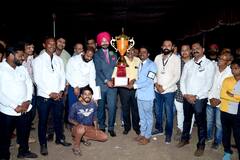 Dog Show in Kolhapur : कोल्हापुरात आयोजित 'डॉग शो'ला अभूतपूर्व प्रतिसाद