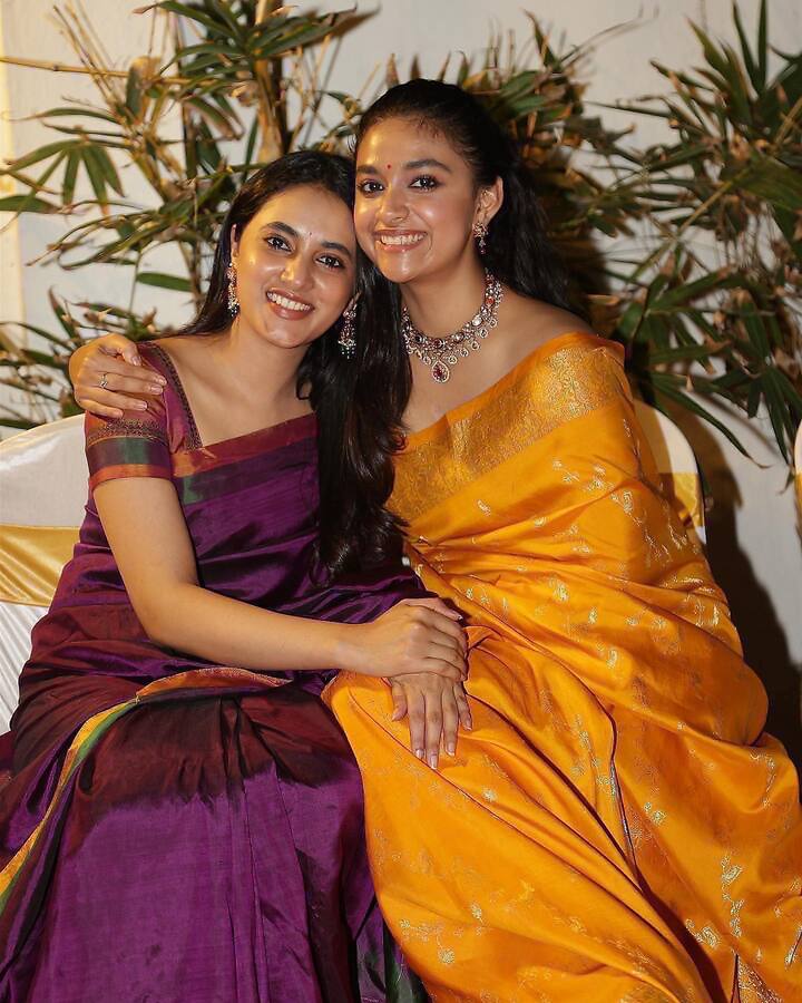 కీర్తి సురేష్ అందమైన ఫోటోలు  -Image Credit: Keerthy Suresh/Instagram