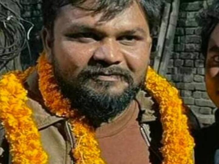 Bihar: Prominent husband caught With girls in Siwan, accused in Raees Khan Bihar case Arrested ann Bihar: सीवान में प्रमुख पति लड़कियों के साथ रंगरलियां मनाते धराए, पुलिस ने किया गिरफ्तार, रईस खान मामले में भी आरोपी 