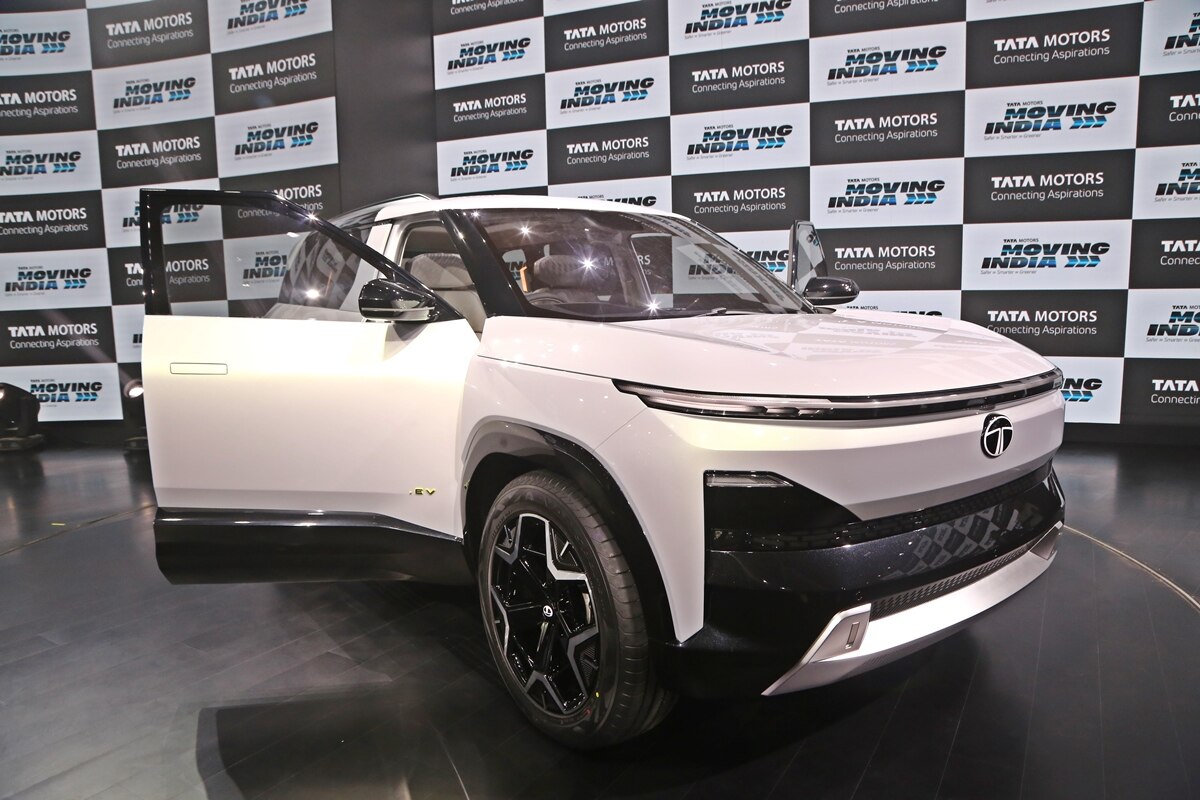 Auto Expo 2023: Maruti Suzuki Jimny To Tata Harrier EV — Top Five Cars During The Motor Show