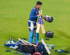VIDEO: Shubman ને જોઇને સારા-સારાની બૂમો પાડવા લાગ્યા ફેન્સ, વીડિયોમાં જુઓ ગીલે શું આપી પ્રતિક્રિયા