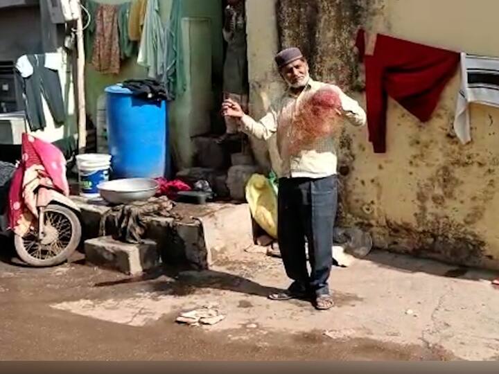 सरकारने पर्यावरणाला घातक असलेल्या मांजा निर्मितीवरच बंदी घालावी अशी मागणी युसुफ भाई करतात.