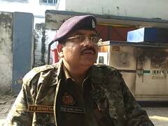 सुल्तानपुर: लकड़ी से लदा ट्रैक्टर लेकर जा रहा था शख्स, पुलिस की धन उगाही के चक्कर में पलटी ट्रॉली, हुई मौत