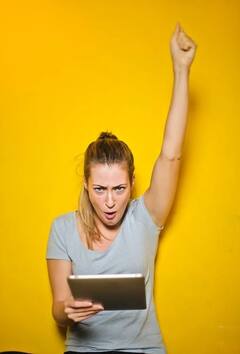 Success: সাফল্যের রহস্য় লুকিয়ে আপনার লাইফস্টাইলে, এই অভ্যাসগুলোতে নজর দিন