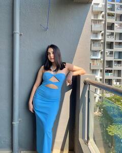 Asfi Javed: उर्फी से कहीं ज्यादा हसीन हैं उनकी बहन अस्फी जावेद, खूबसूरती देख अपना दिल हार बैठेंगे आप!