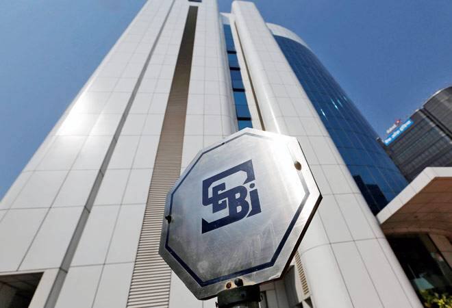SEBI Asks Mutual Funds To Remove Fixed Return Based Advertisement And Brochures Mutual Fund: निवेशकों को फिक्स्ड रिटर्न वाले विज्ञापन से सेबी नाखुश, म्यूचुअल फंड्स से फौरन हटाने को कहा