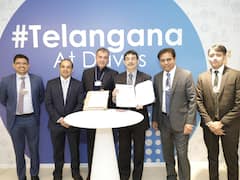 హైదరాబాద్‌లో అపోలో టైర్స్ డిజిటల్ ఇన్నోవేషన్ సెంటర్‌, దావోస్‌లో తెలంగాణ ప్రభుత్వంతో ఒప్పందం