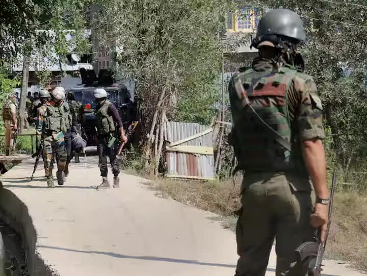 2 LeT Terrorists Killed In Encounter With Security Forces In Jammu kashmir Budgam 2 LeT Terrorists Killed In Encounter With Security Forces In J&K's Budgam