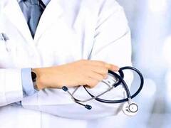 Bengaluru: டாக்டரை போல் நடித்து மருத்துவமனையில் மூதாட்டியிடம் நகை திருட்டு.. பெங்களூரில் நடந்த வினோத சம்பவம்..