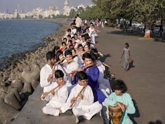 A Peek At Rehearsal For Upcoming 12th Edition Of Bansuri Utsav At Marine Drive – SEE PICS