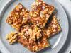 Walnut Chikki Recipe: सिर्फ मुंगफली की ही नहीं बल्कि अखरोट और गुड़ की चिक्की भी खाने में होती है शानदार, एक बार करें ट्राई