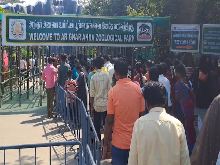 Chennai Vandalur Zoo has announced that it will be operational on the upcoming Independence Day மக்களே.. சுதந்திர தினத்தன்று வண்டலூர் உயிரியல் பூங்காவிற்கு விசிட் அடியுங்கள்..!